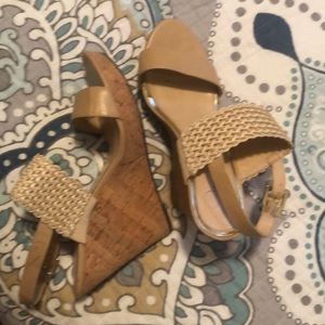 Jessica Simpson nude wedges